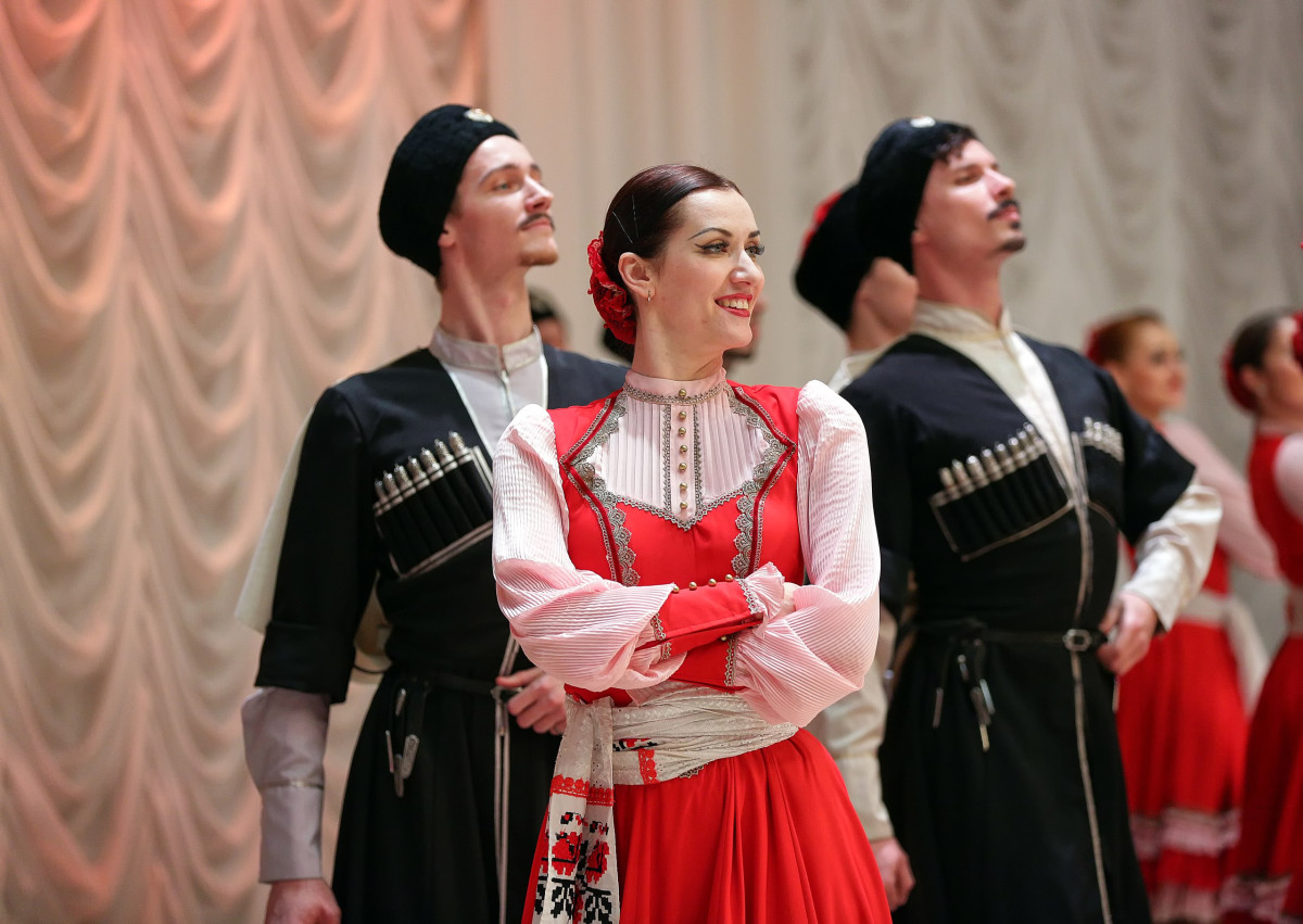 Фотография  для Кубанский казачий хор. Русь от края до края