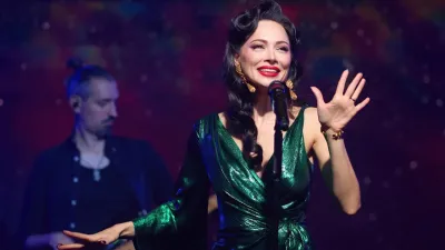 Настасья Самбурская