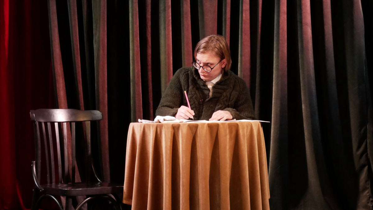 Фотография  для Неурок литературы №1 «Чехов! Stories»