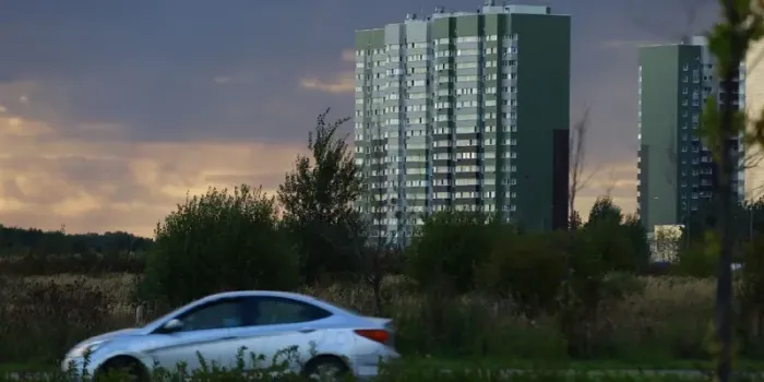 Жители «Салават Купере» устали от пробок и иностранцев