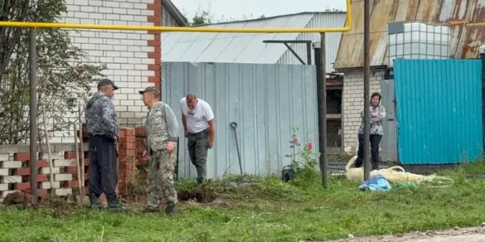 В Татарстане трое мужчин умерли в канализационном колодце