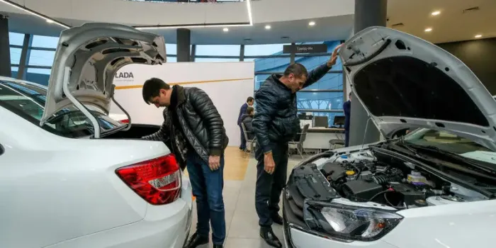 В Татарстане лидером продаж среди новых автомобилей стала LADA Granta