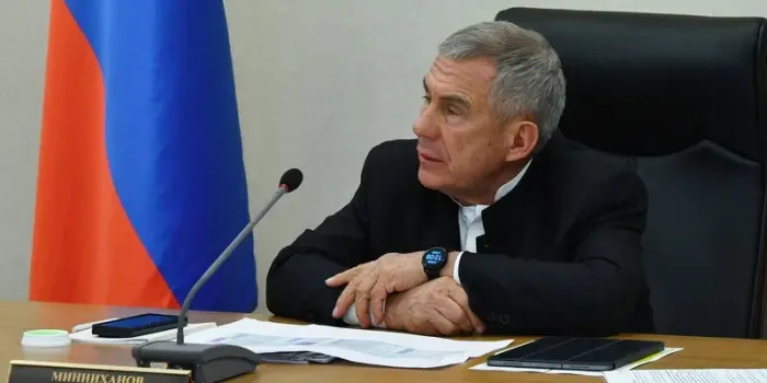 Минниханов потребовал включить отопление во всех домах Татарстана