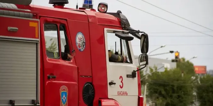 В Татарстане за сутки зафиксировали пять пожаров и десяток выездов на ДТП