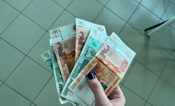 В Набережных Челнах мошенники обманули горожан на 6,4 миллиона рублей