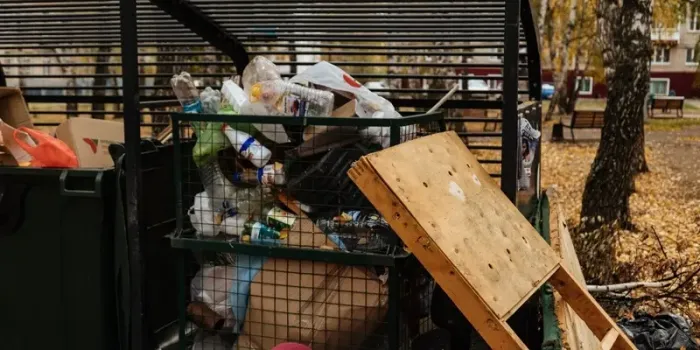 В Набережных Челнах выявили первого нарушителя правил утилизации отходов с помощью «умной» камеры