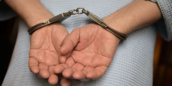 В Набережных Челнах ФСБ задержала мужчину за изготовление оружия и взрывчатки