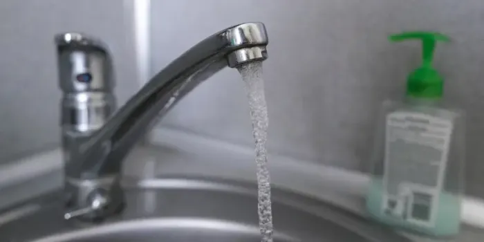 Массовое отключение воды в Казани: где и насколько ограничат водоснабжение