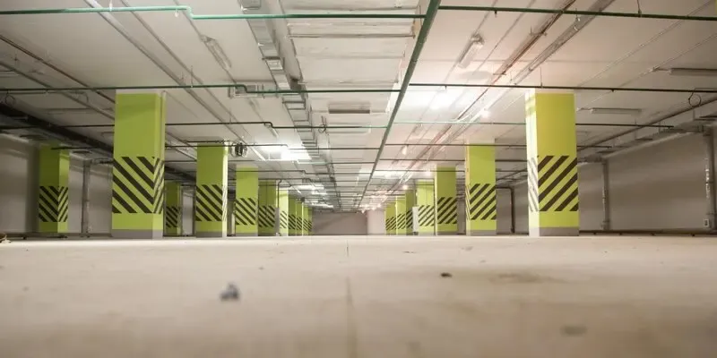 На реконструкцию парковки Кабмина РТ в Казани выделили 1,3 миллиарда: что вой