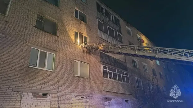 Сильный пожар в общежитии в Бугульме: что известно о происшествии, в котором пострадали трое детей