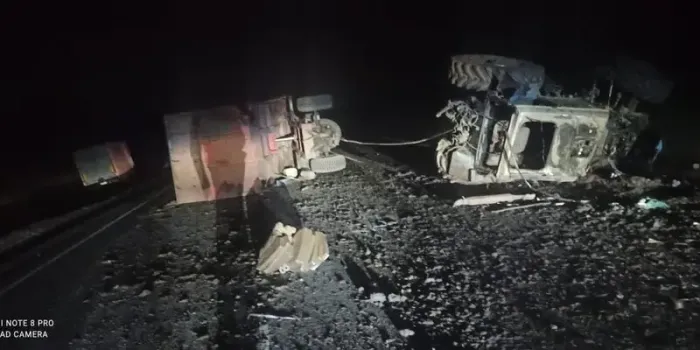 Водитель Scania протаранил трактор в Алексеевском районе