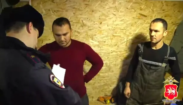 В Татарстане полицейские выдворили из России 169 мигрантов