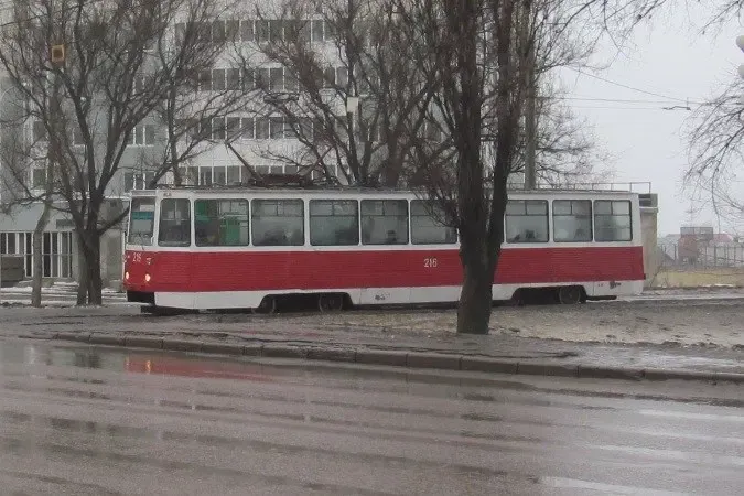 В Набережных Челнах продлили время работы автобусов и трамваев