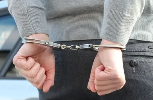 В Татарстане задержан замначальника колонии за взятку часами