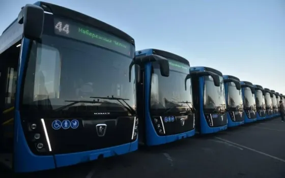 Набережные Челны до конца 2025 года могут закупить 80 новых больших автобусов
