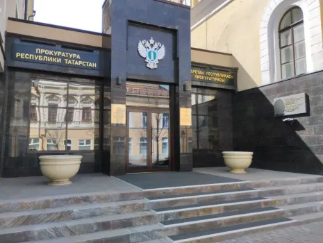 Экс-заместитель начальника УМВД по Казани арестован за посредничество в получении взятки
