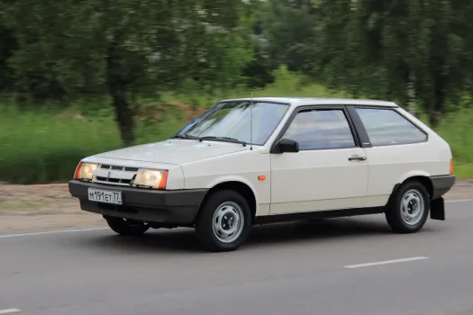 В Казани продают редкую «восьмёрку» с японским мотором и автоматом