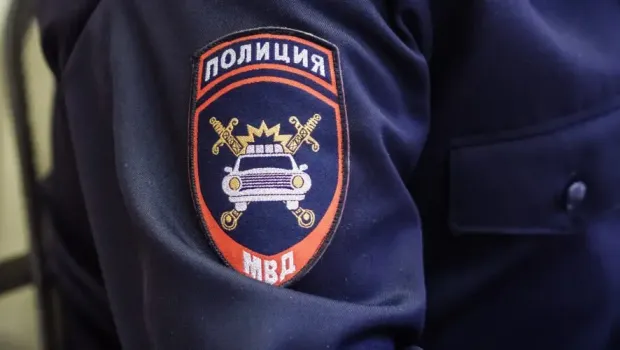 В Набережных Челнах водитель ВАЗ-2114 получил штраф после «опасного шоу» с пассажирами на окнах