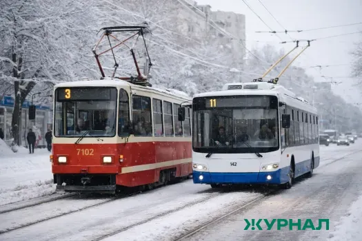 В Нижнекамске подросток зацепился за трамвайный вагон и проехал немного