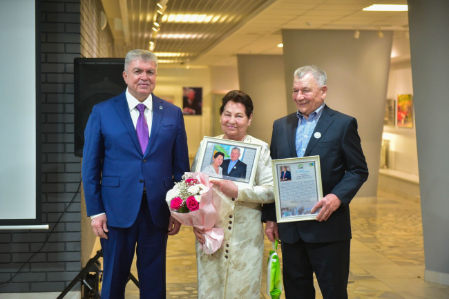 Церемония чествования семейных пар-долгожителей прошла в Набережных Челнах