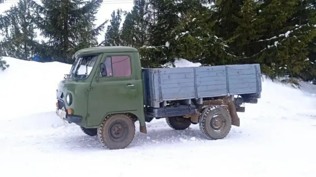 В Нурлатском и Тюлячинском районах отправили три УАЗ в зону СВО