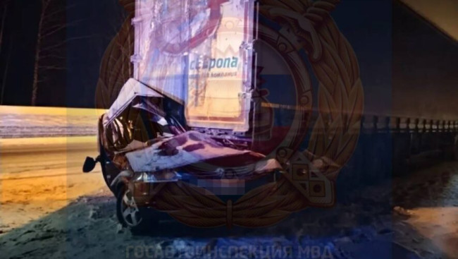 Смертельное ДТП в Зеленодольском районе: девушка на Renault врезалась в КАМАЗ