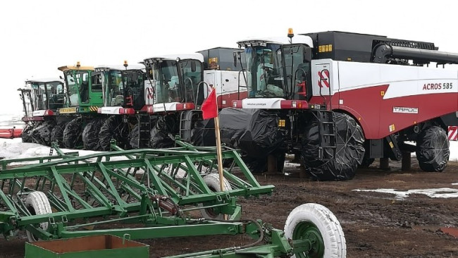 Аграрии Татарстана готовятся к полевому сезону с обновленной техникой