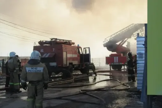 В Набережных Челнах пенсионерка едва не погибла в пожаре в магазине