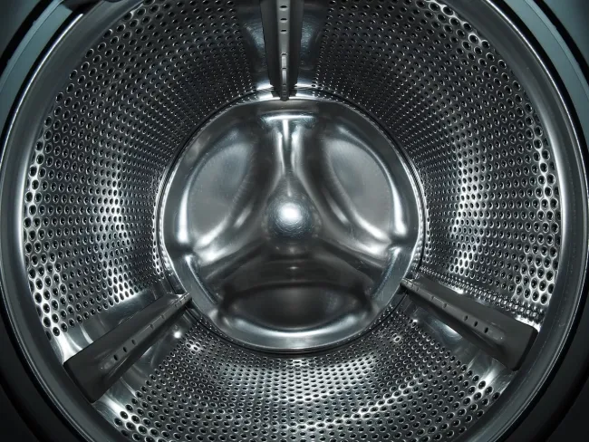 Очистите стиральную машину с помощью геля Sanfor и забудьте о запахах