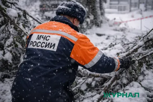 Четыре рыбака спасены на реке в Камско-Устьинском районе