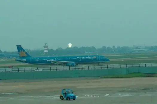 Рейс из Казани в Пхукет задержан из-за тумана и проблем с самолетом