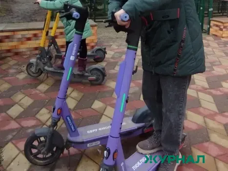 В Казани водитель сбил ребенка на электросамокате на пешеходном переходе