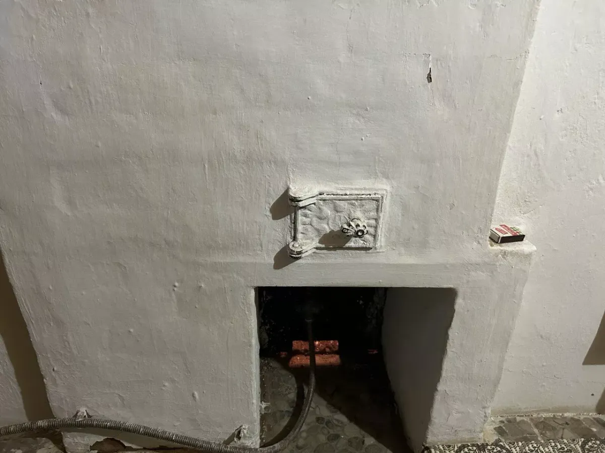 Надежный способ замазывания трещин в печи: простой раствор из трех ингредиентов