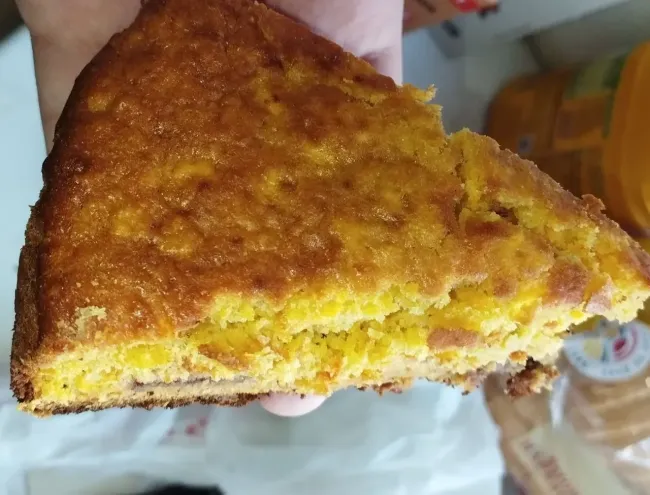 Заливной пирог с вареньем за 40 минут: просто, быстро и очень вкусно