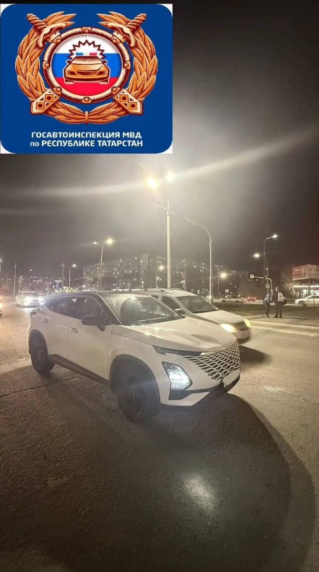 В Набережных Челнах иномарка сбила 13-летнего ребенка на самокате