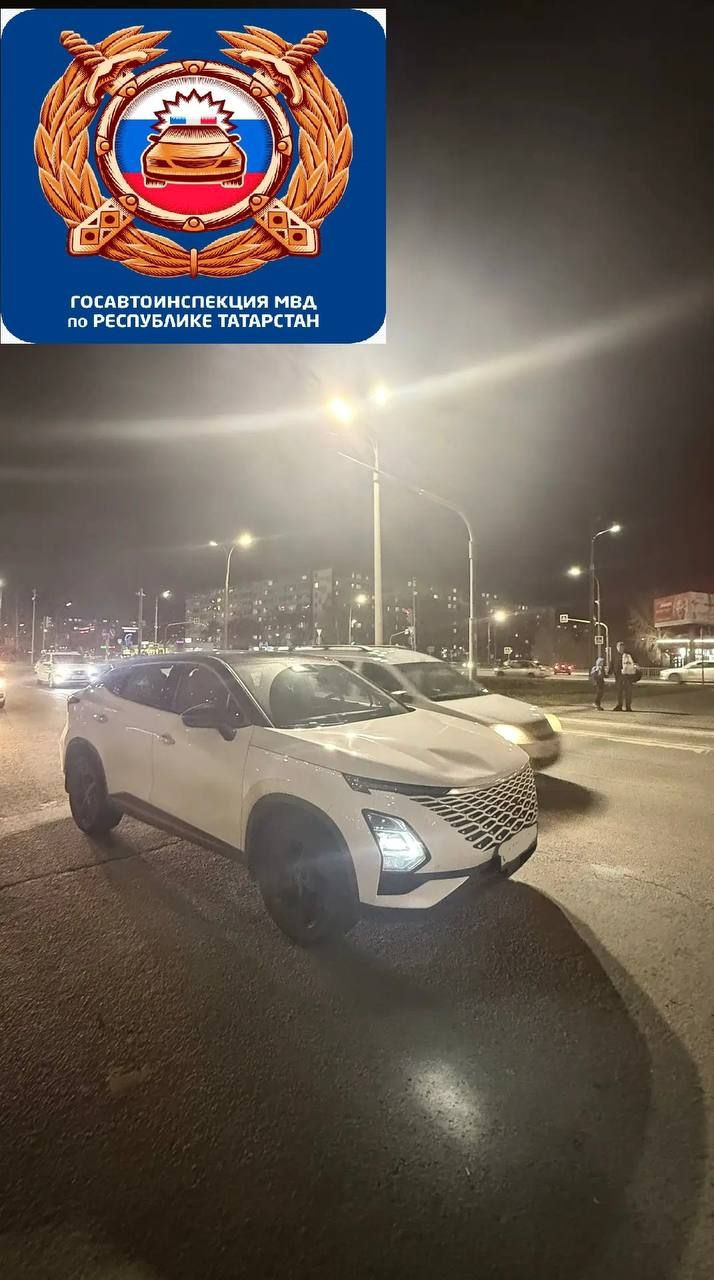 В Набережных Челнах иномарка сбила 13-летнего ребенка на самокате