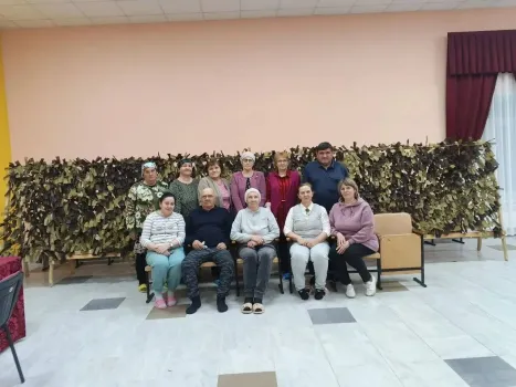 Жители села из Алькеевского района сплели очередную маскировочную сеть для бойцов СВО