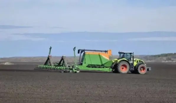 Посевные работы стартовали в 11 районах Татарстана