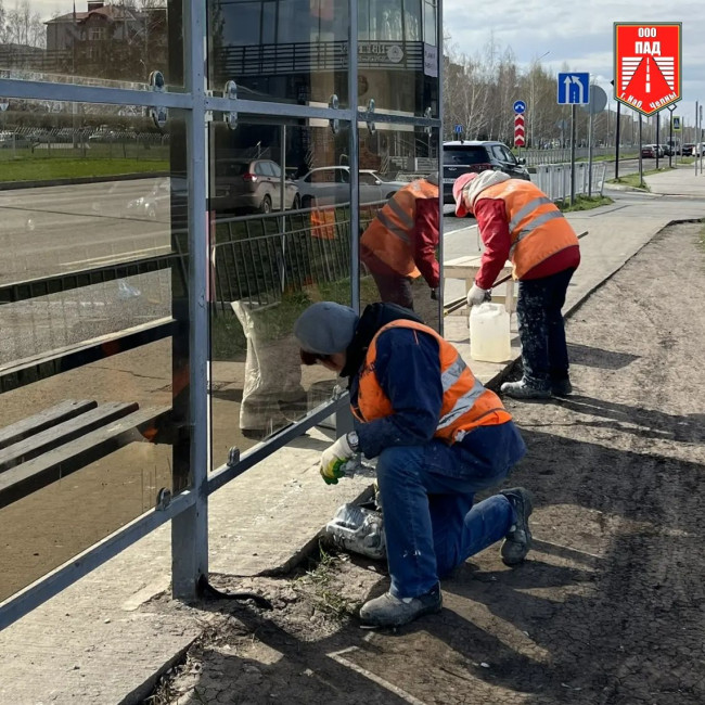 Обновление остановочных павильонов началось в Набережных Челнах
