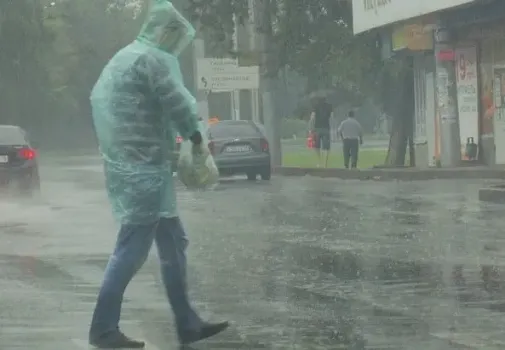 Западный циклон принесет дожди и сильный ветер в Татарстан