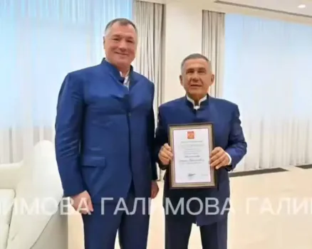 Минниханов получил благодарность Путина за развитие жилищного строительства в России на КазаньФоруме