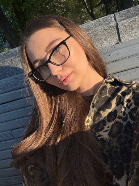 Алина Алмакаева